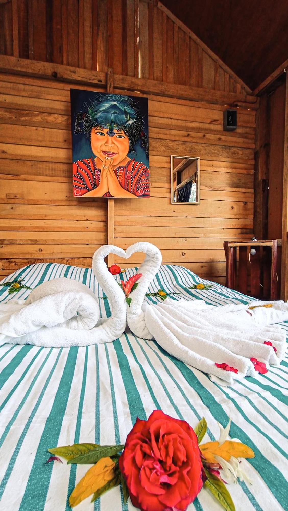Eco-Hotel Mayachik San Juan La Laguna Zewnętrze zdjęcie